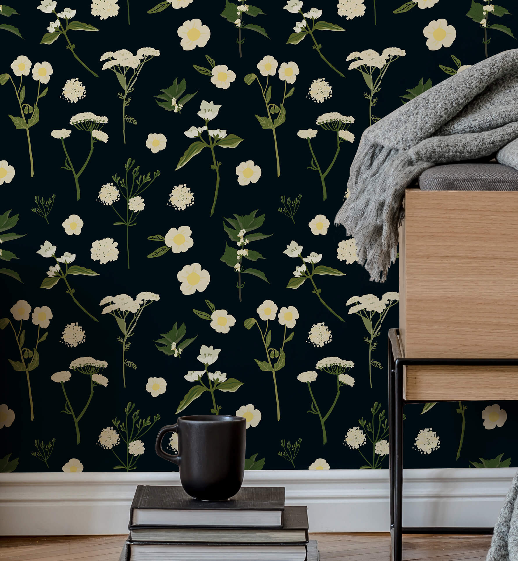 Garden Wild Flower Seamless Pattern Wallpaper